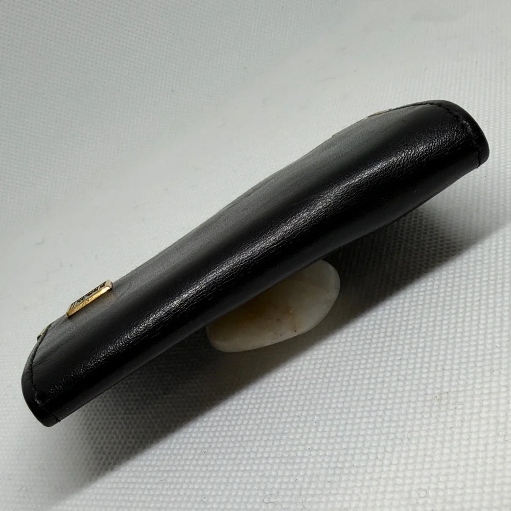 Dunhill sleek black